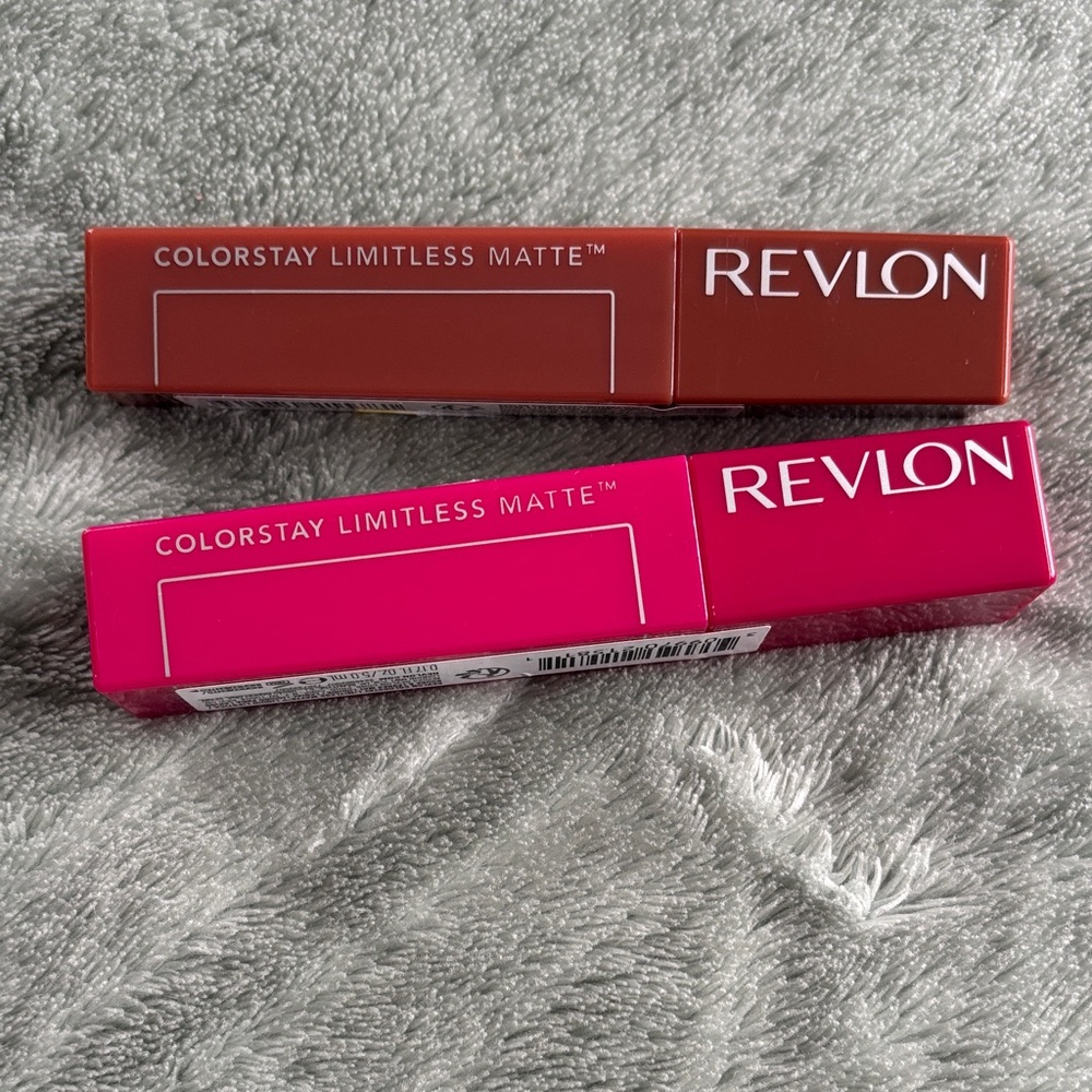 Revlon ColorStay Limitless Matte Lipstick Set in Pink and Brown